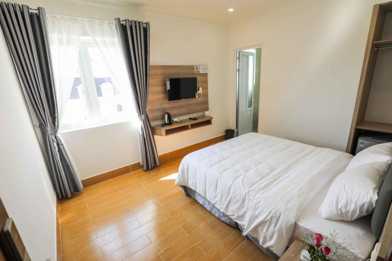 Dinh Cat Hotel Dalat Bagian luar foto